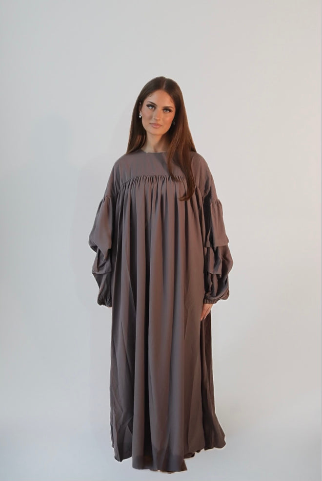 Abaya Nesira