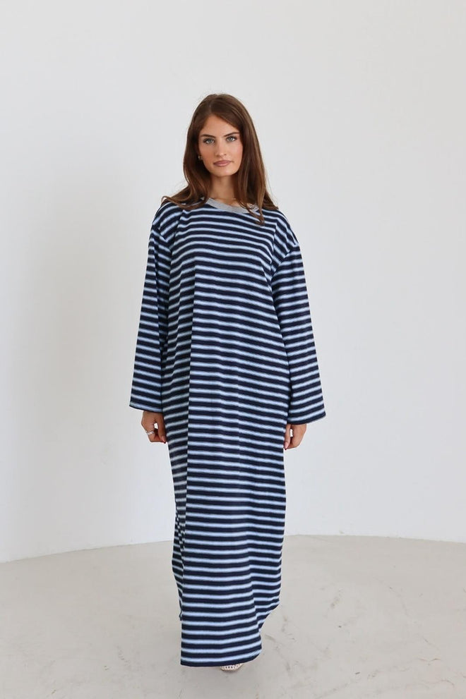 Comfy Kleid