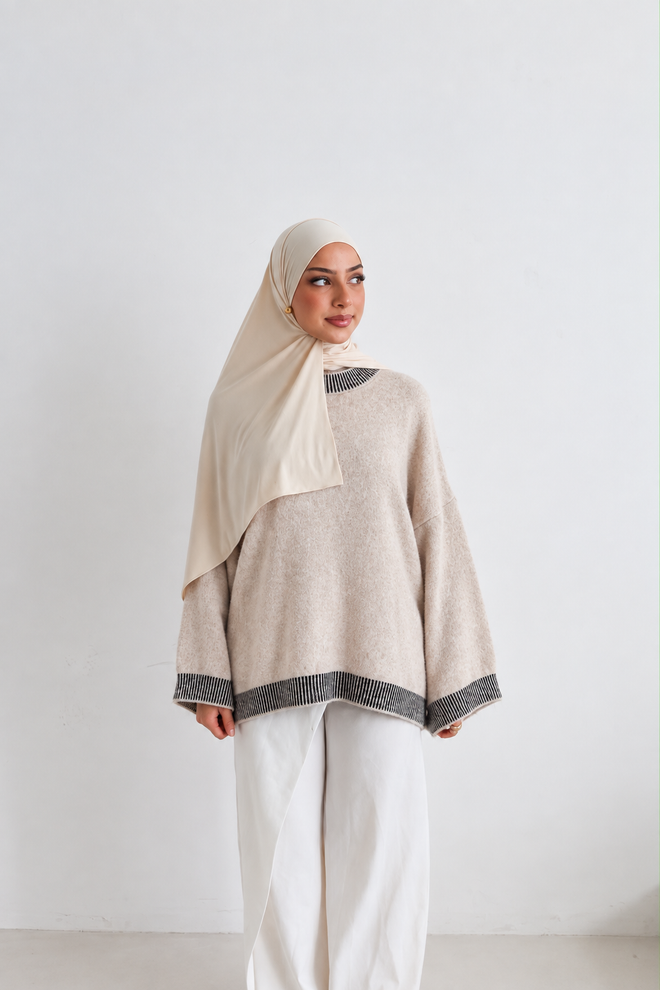 Pullover mit Kontrastdetails