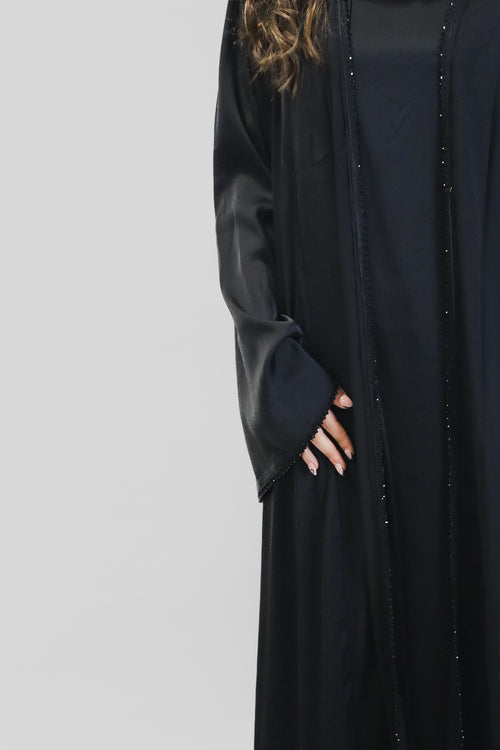 Abaya Nilan