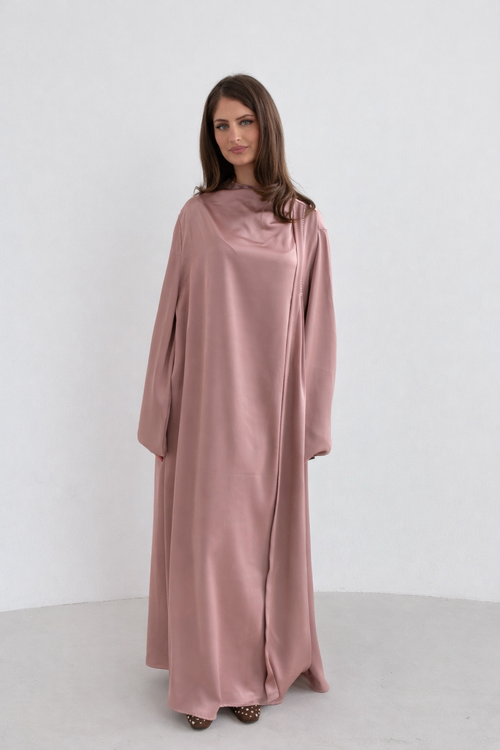 Inaya Satin Kleid