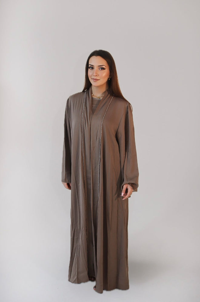 Abaya Nilan