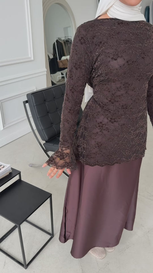 Mira Spitzenkleid